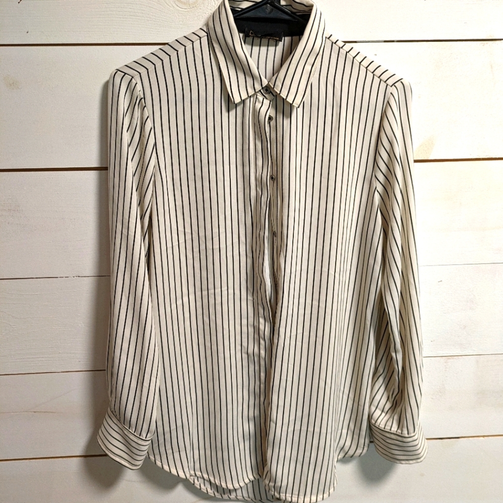 Women's polyester button down